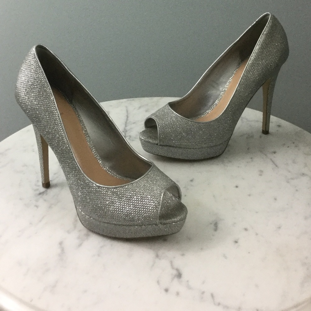 ALDO Raeann Metallic Silver Peeptoe Platform Heels Size 7.5 - Picture 3 of 8